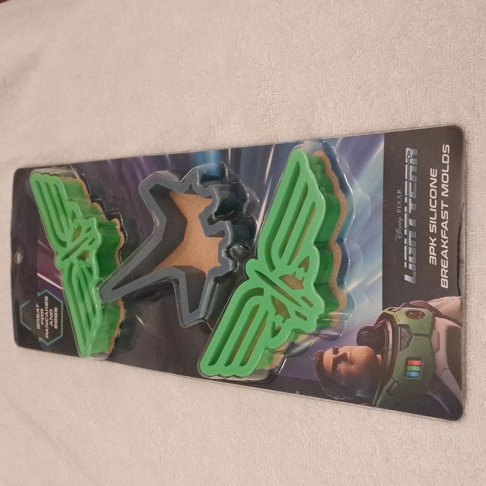 Disney Pixar LIGHTYEAR 3pk silicone breakfast molds.